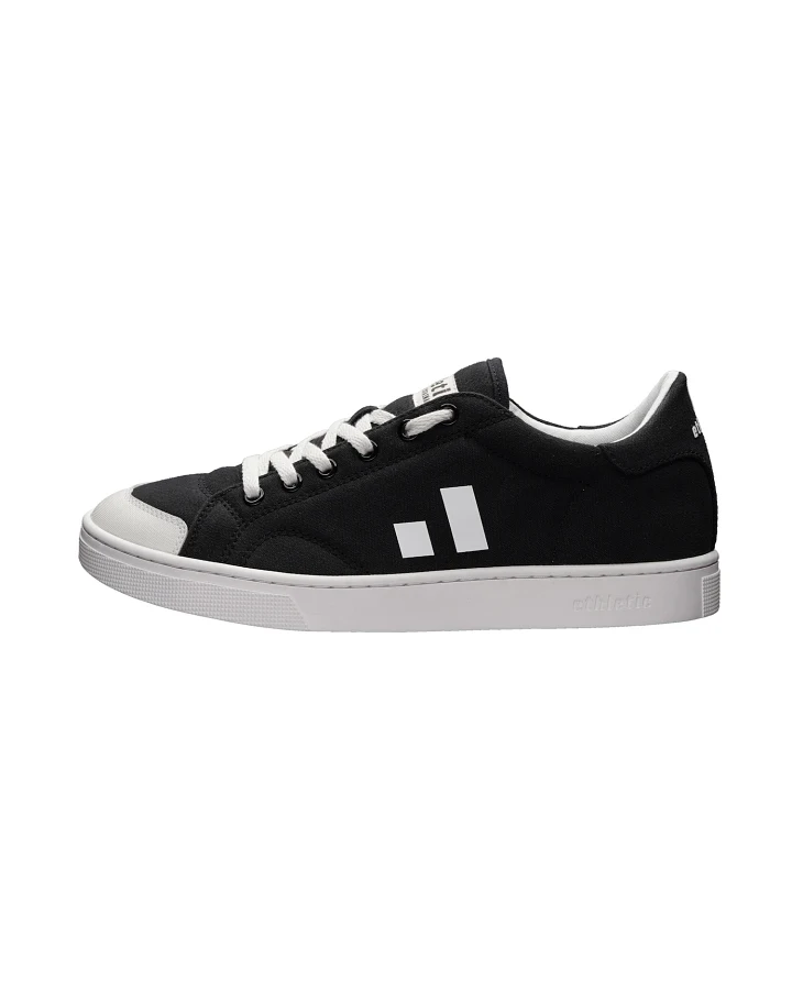 Ethletic Sneaker