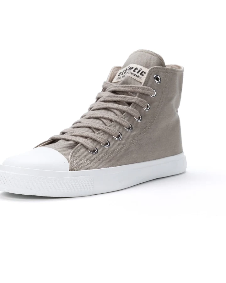 Ethletic Sneaker
