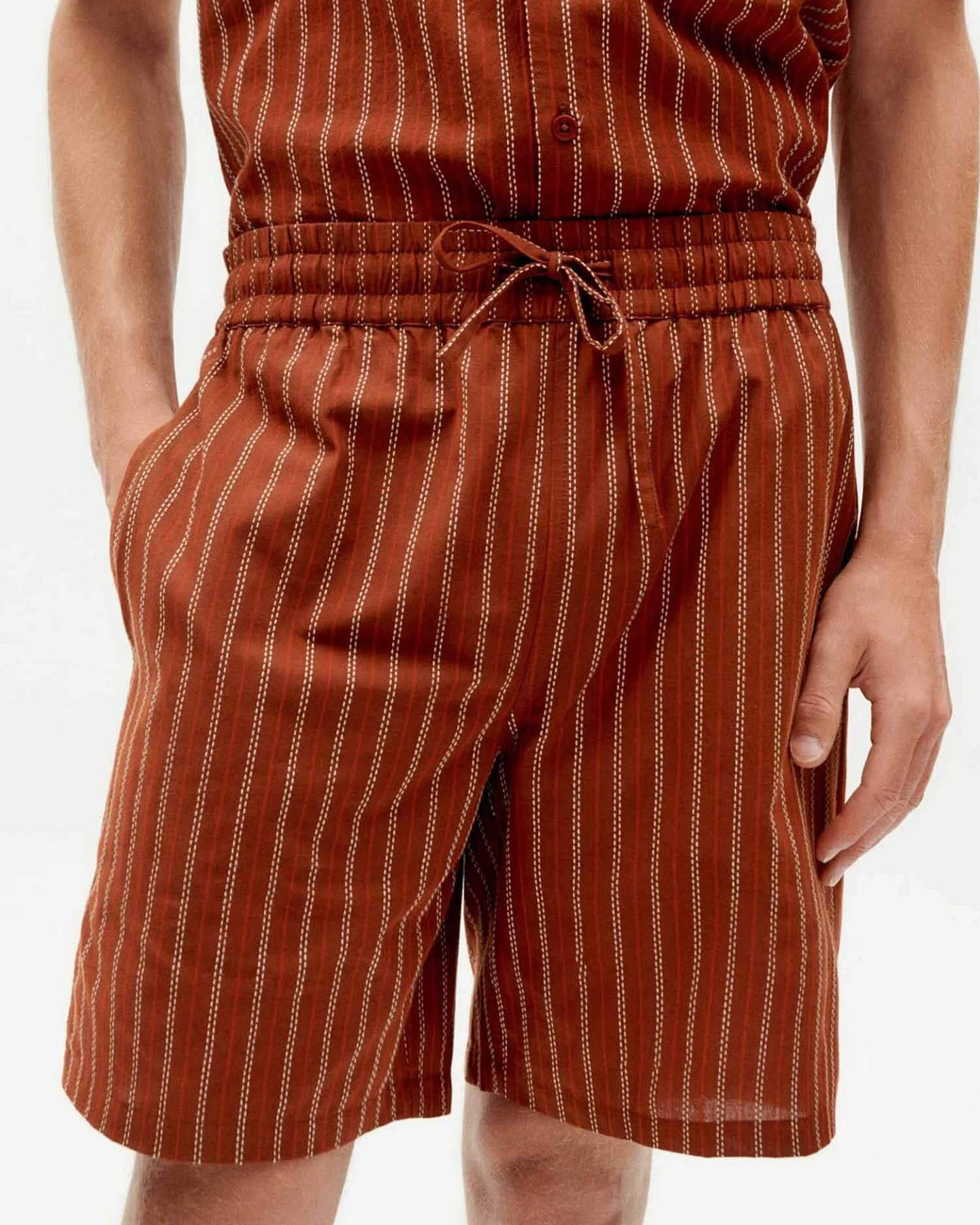 Thinking MU Hose Henry – Ansicht 2