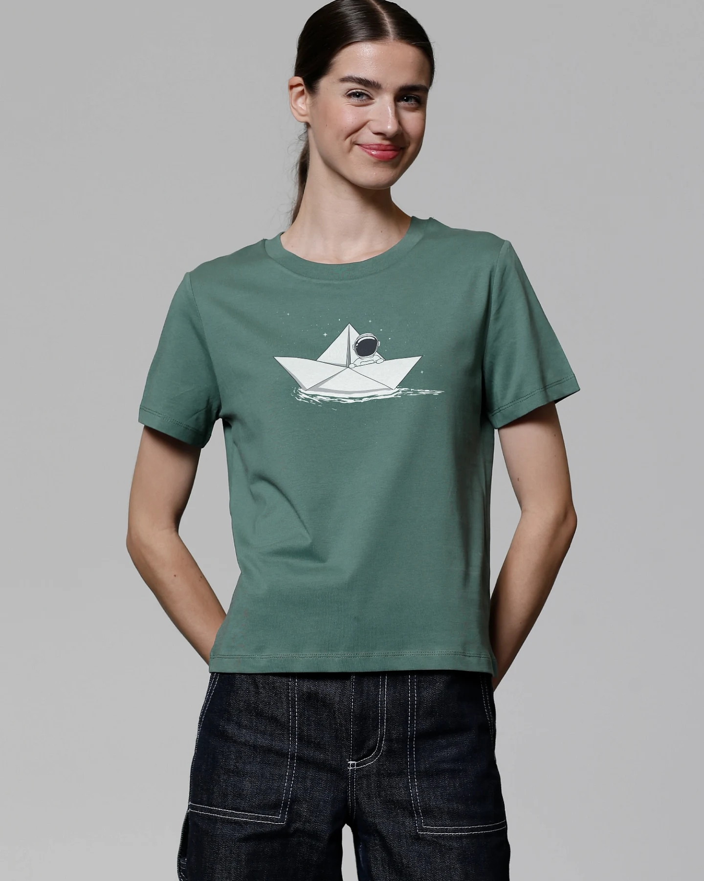 Watapparel T-Shirt Astronaut in paper boat – Ansicht 2