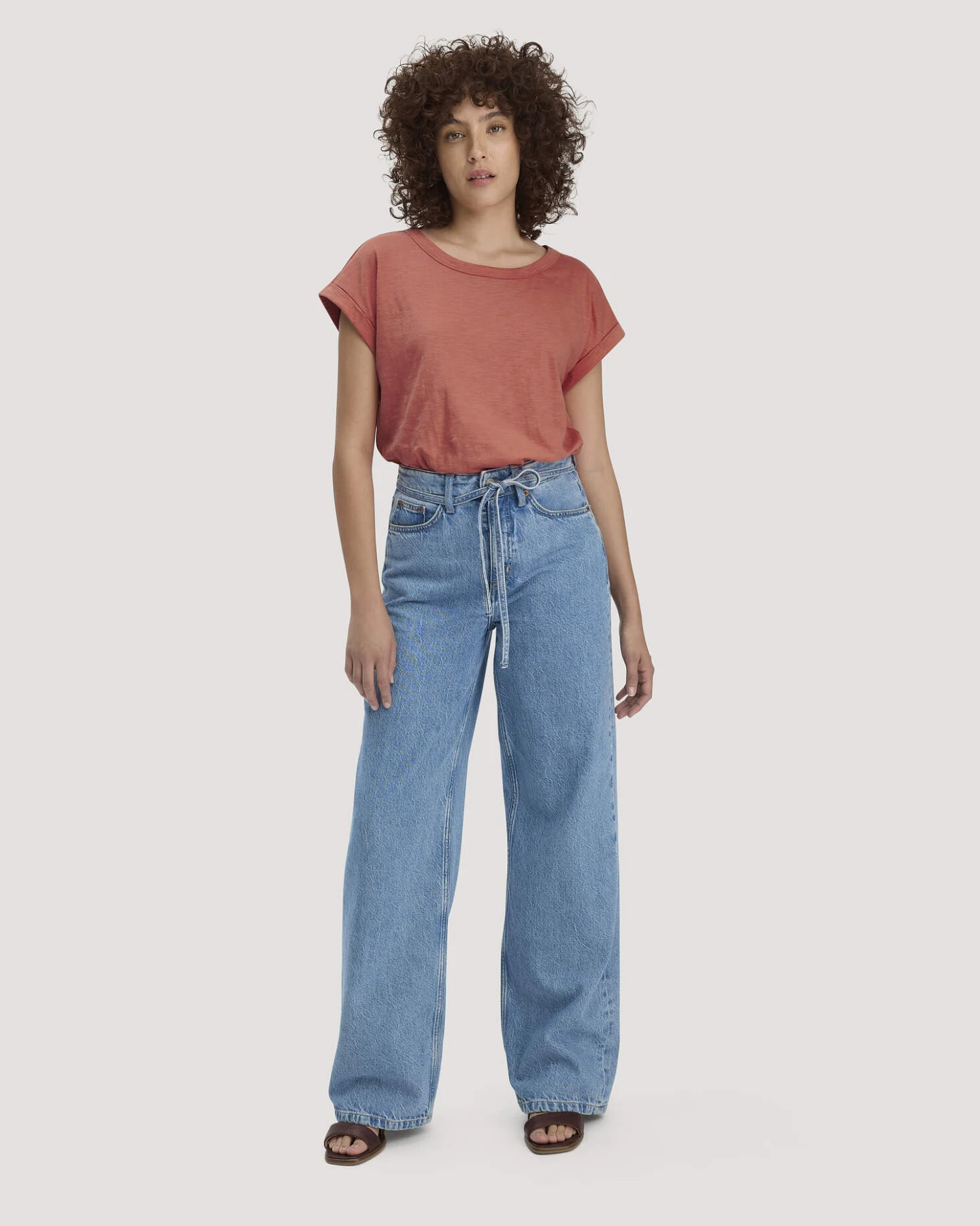 hessnatur Damen Light Slub T-Shirt Relaxed aus Bio-Baumwolle - orange - Größe 36 – Ansicht 2
