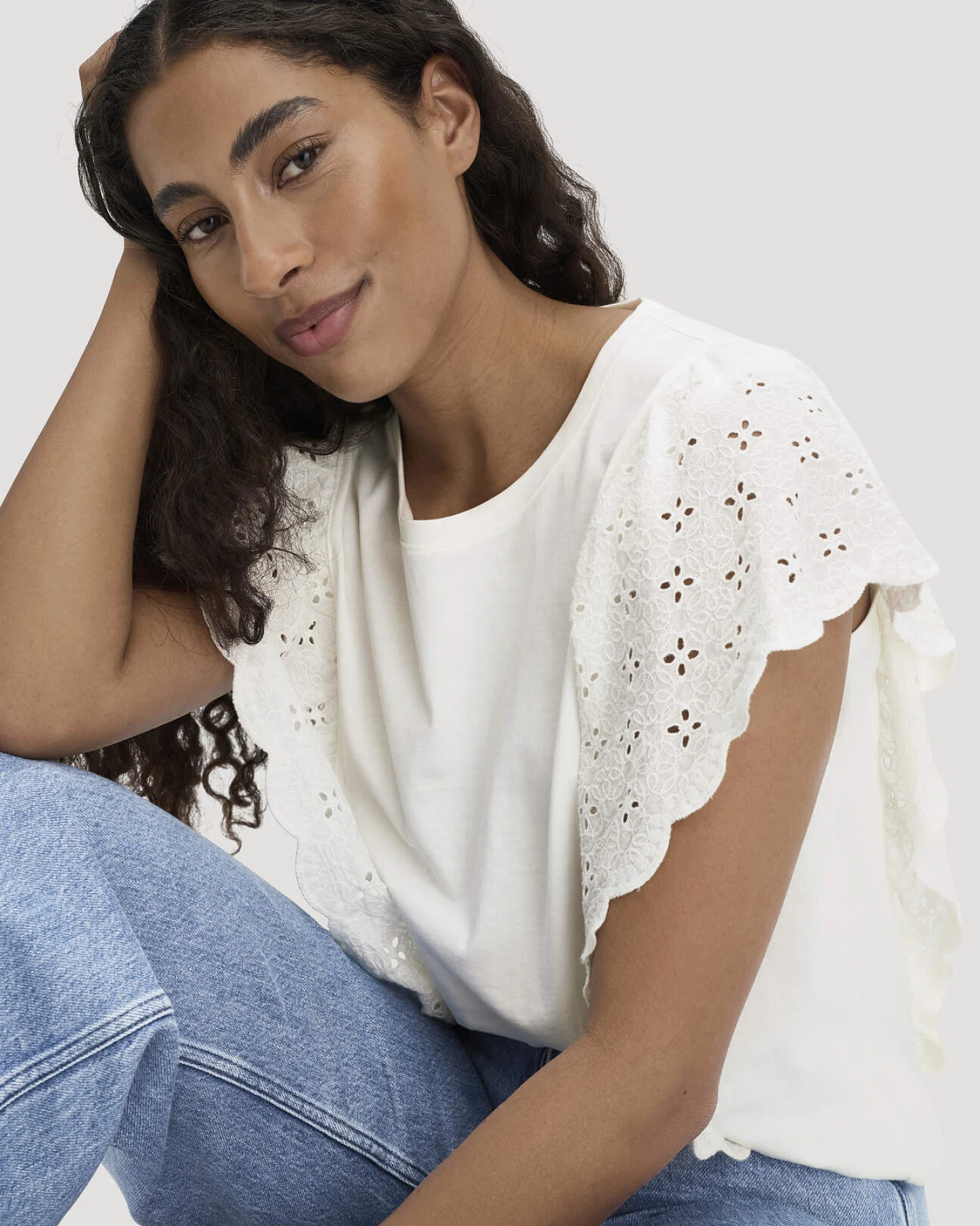 hessnatur Damen Boho T-Shirt Regular aus Bio-Baumwolle - weiß - Größe 34 – Ansicht 4