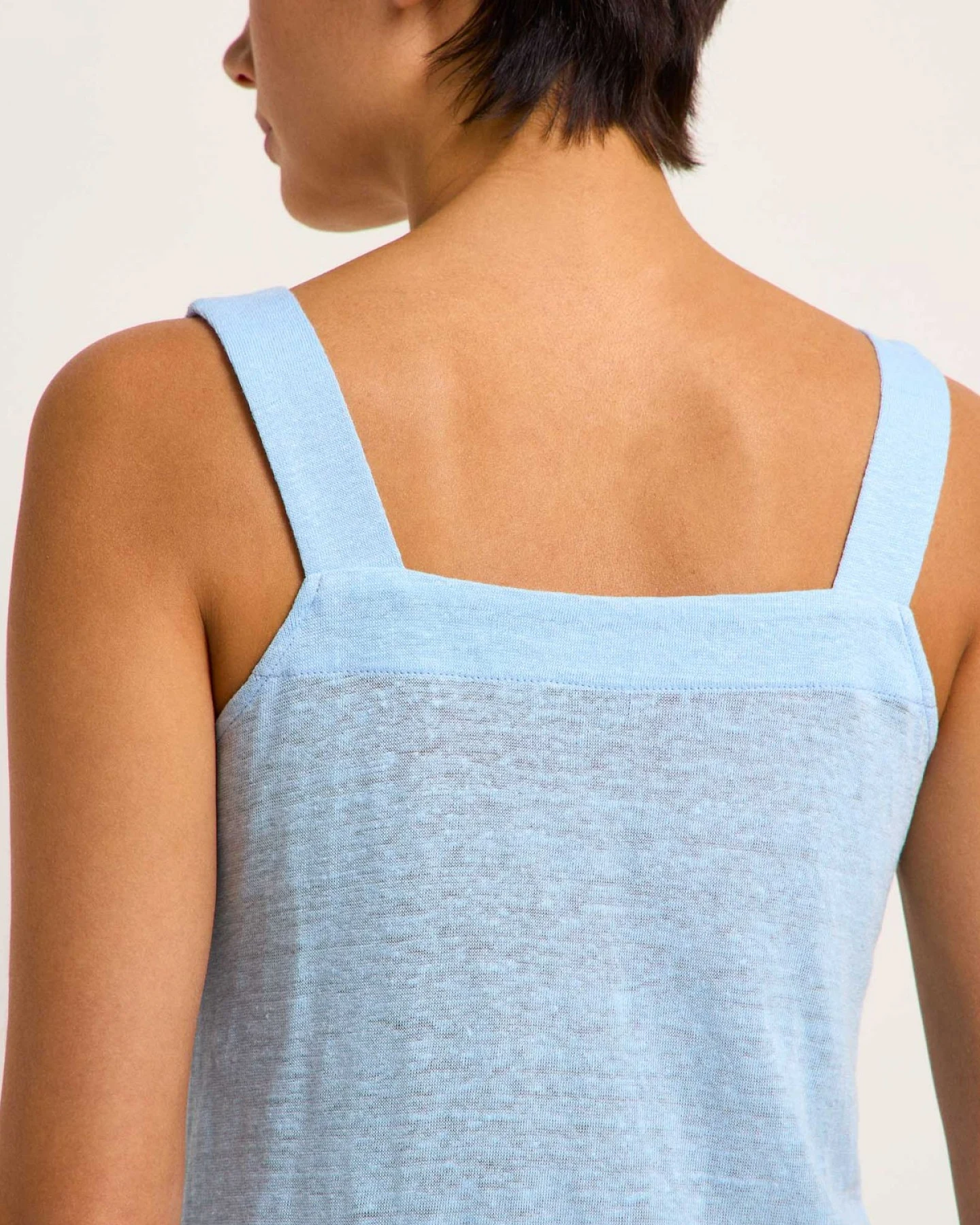 Tanktop mit V-Ausschnitt – Ansicht 5