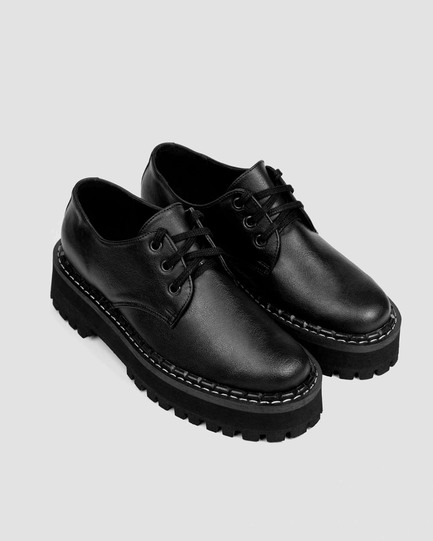 BOHEMA Herren vegan Chunky Derbies Männer Schwarz Vegea Grape Leder – Ansicht 2