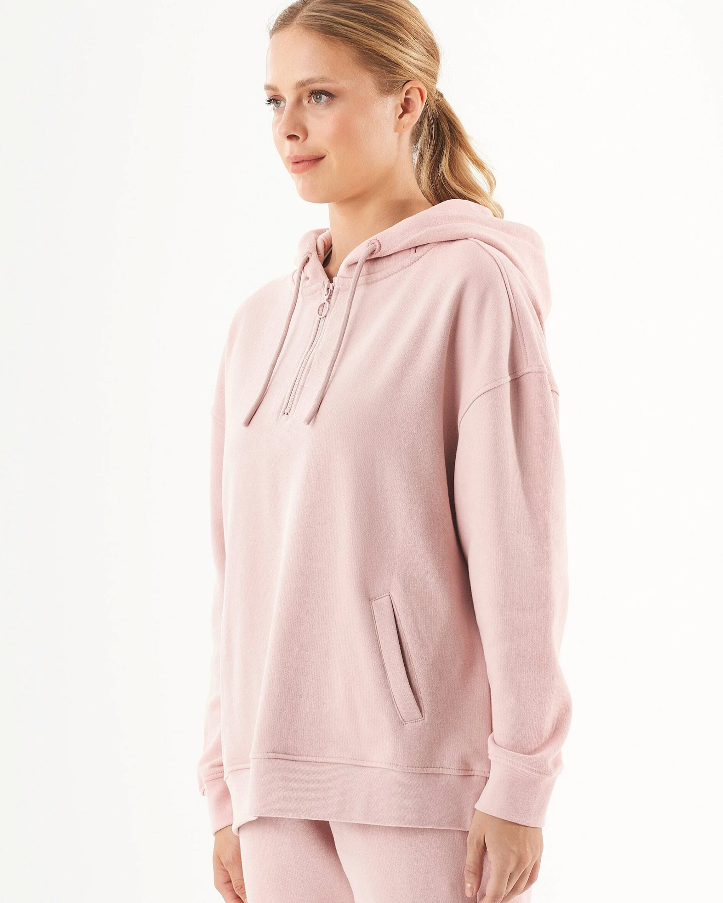 ORGANICATION Damen vegan Sweat-Hoodie Aus Bio-Baumwolle Altrosa – Ansicht 2