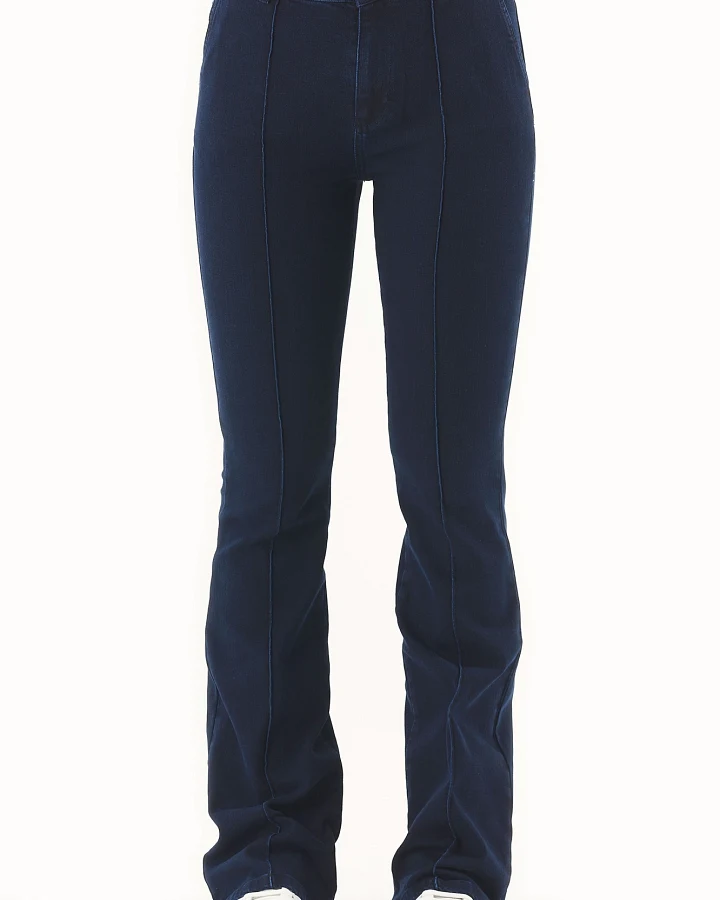 ORGANICATION Damen vegan Flared Jeans Bio-Baumwolle Dunkelblau