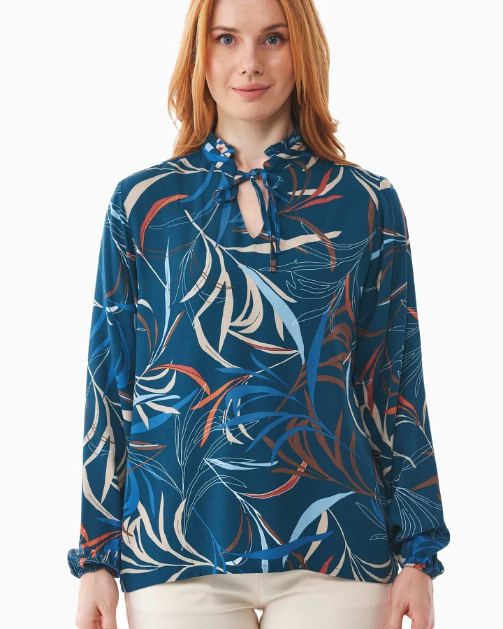 ORGANICATION Damen vegan Bluse Winter Leaves Blau