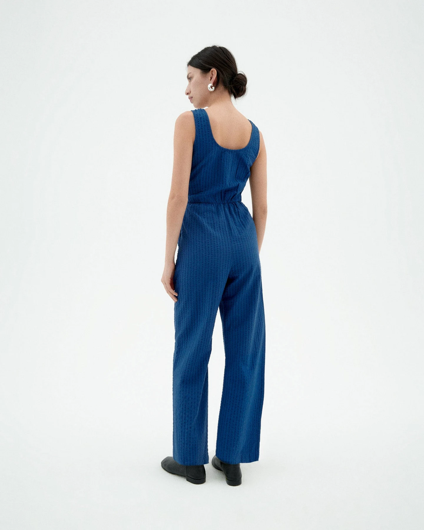 Thinking MU Damen vegan Jumpsuit Seersucker Raflesia Blau – Ansicht 2