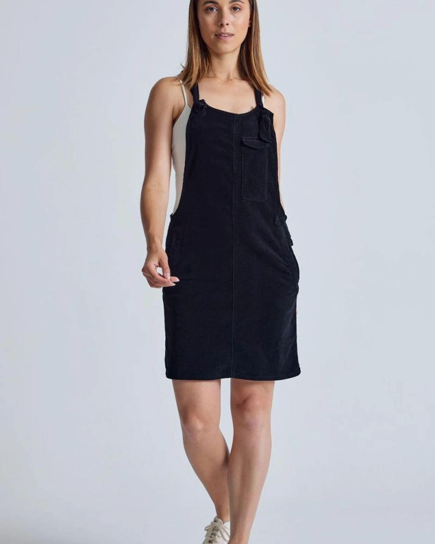 Flax and Loom Damen vegan Kleid Corduroy Peggy Schwarz – Ansicht 2