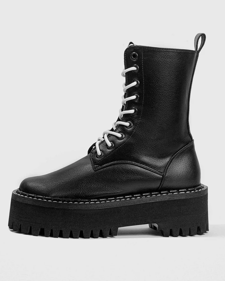 BOHEMA Damen vegan Stiefel Worker Monster Schwarz
