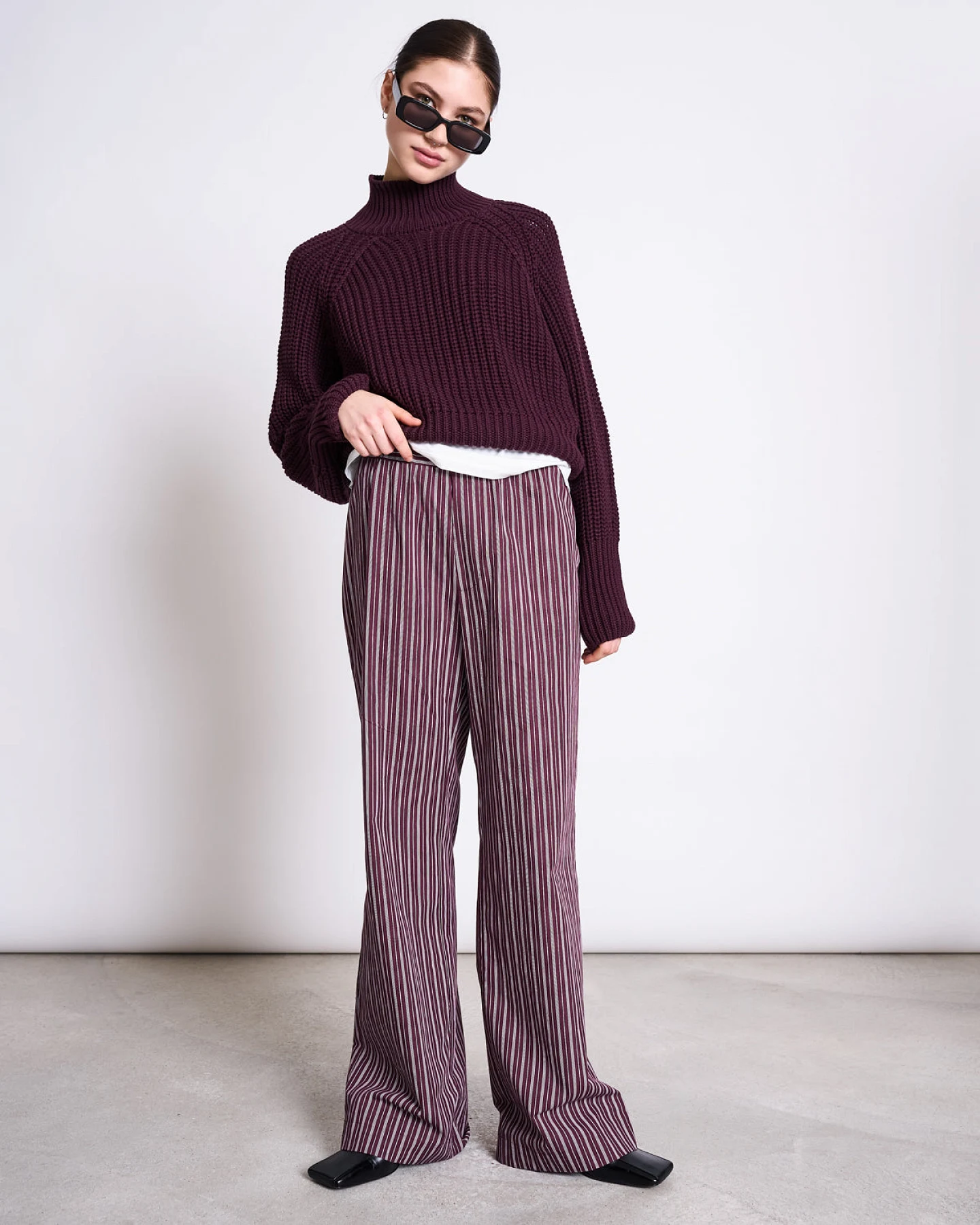 JAN 'N JUNE Damen vegan Pullover Ola Cherry Lacquer – Ansicht 2