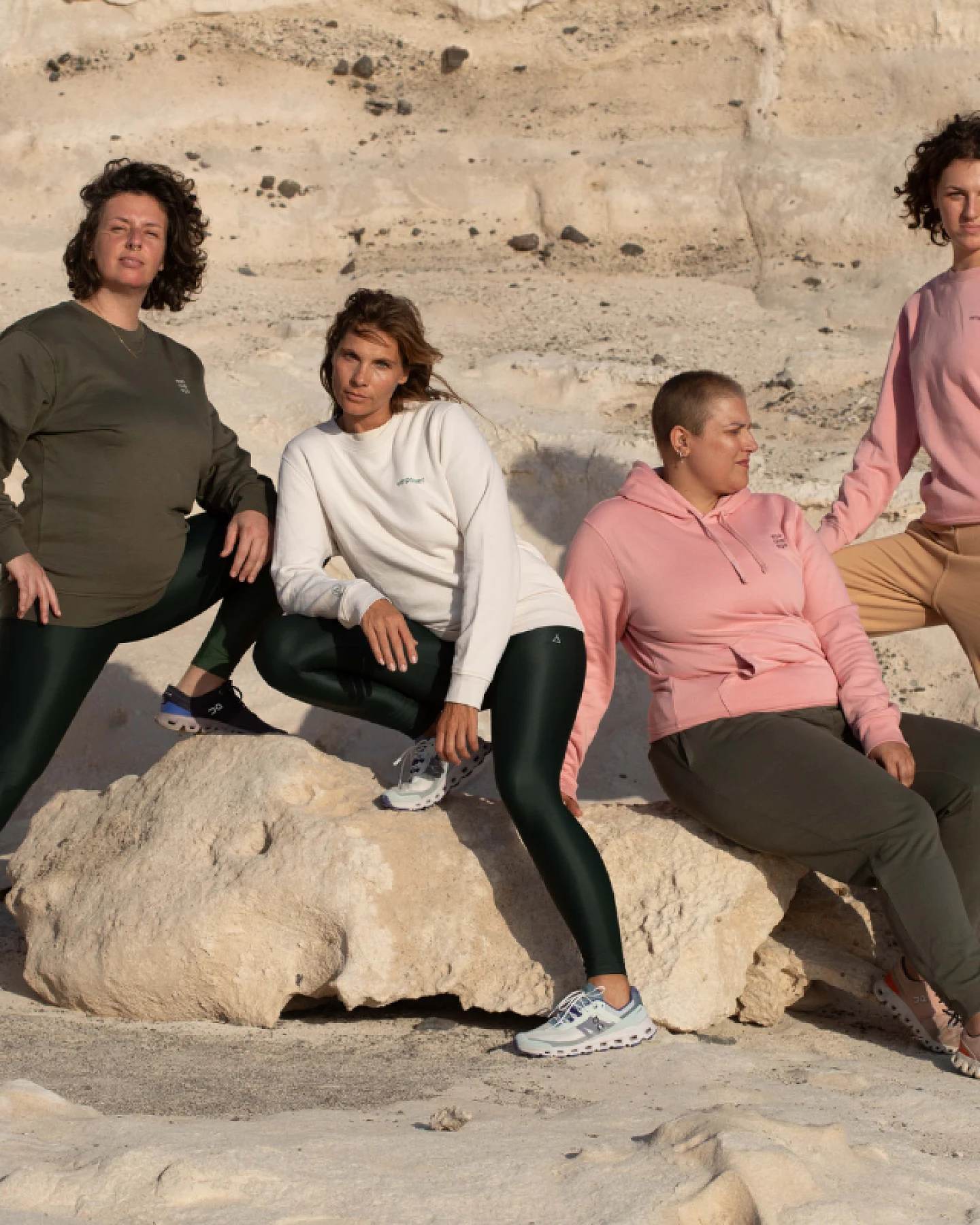 Inaska Damen vegan Pullover Unisex Statement Empower Weiches Rosa Creme – Ansicht 2