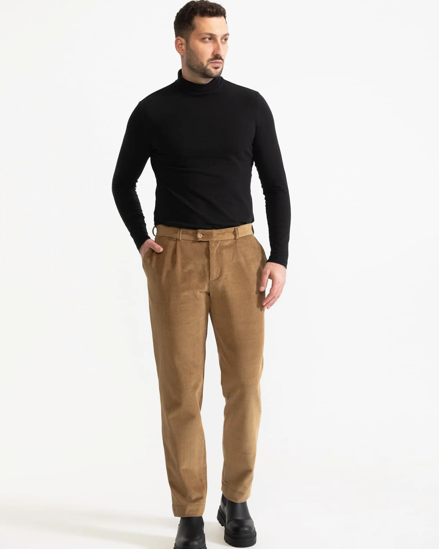 De IONESCU Herren vegan Hose Dacian Corduroy Champagne – Ansicht 2