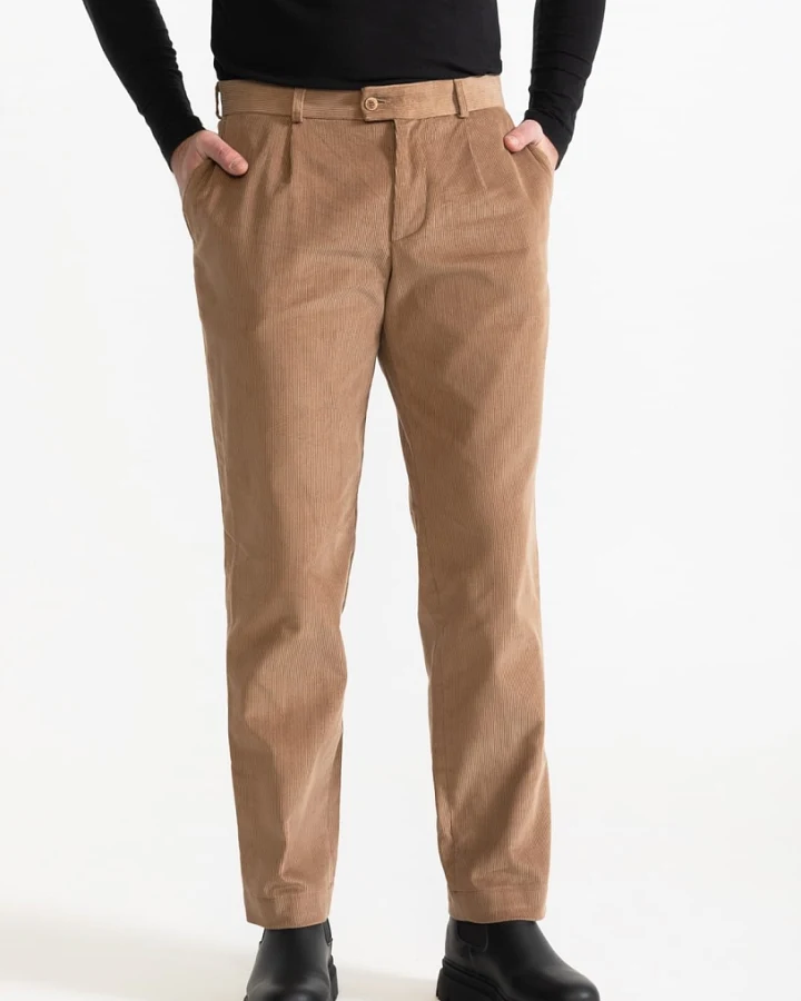 De IONESCU Herren vegan Hose Dacian Corduroy Toffee