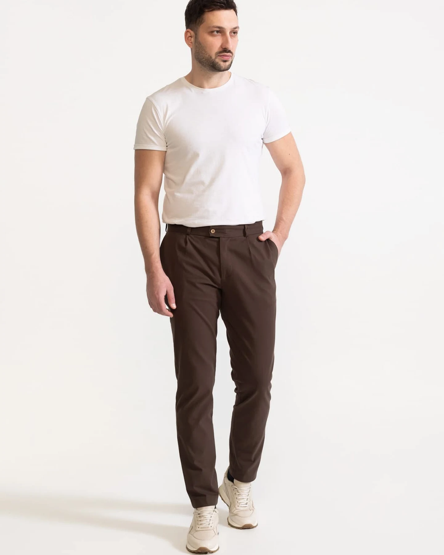 De IONESCU Herren vegan Hose Chesler Dunkelbraun – Ansicht 2