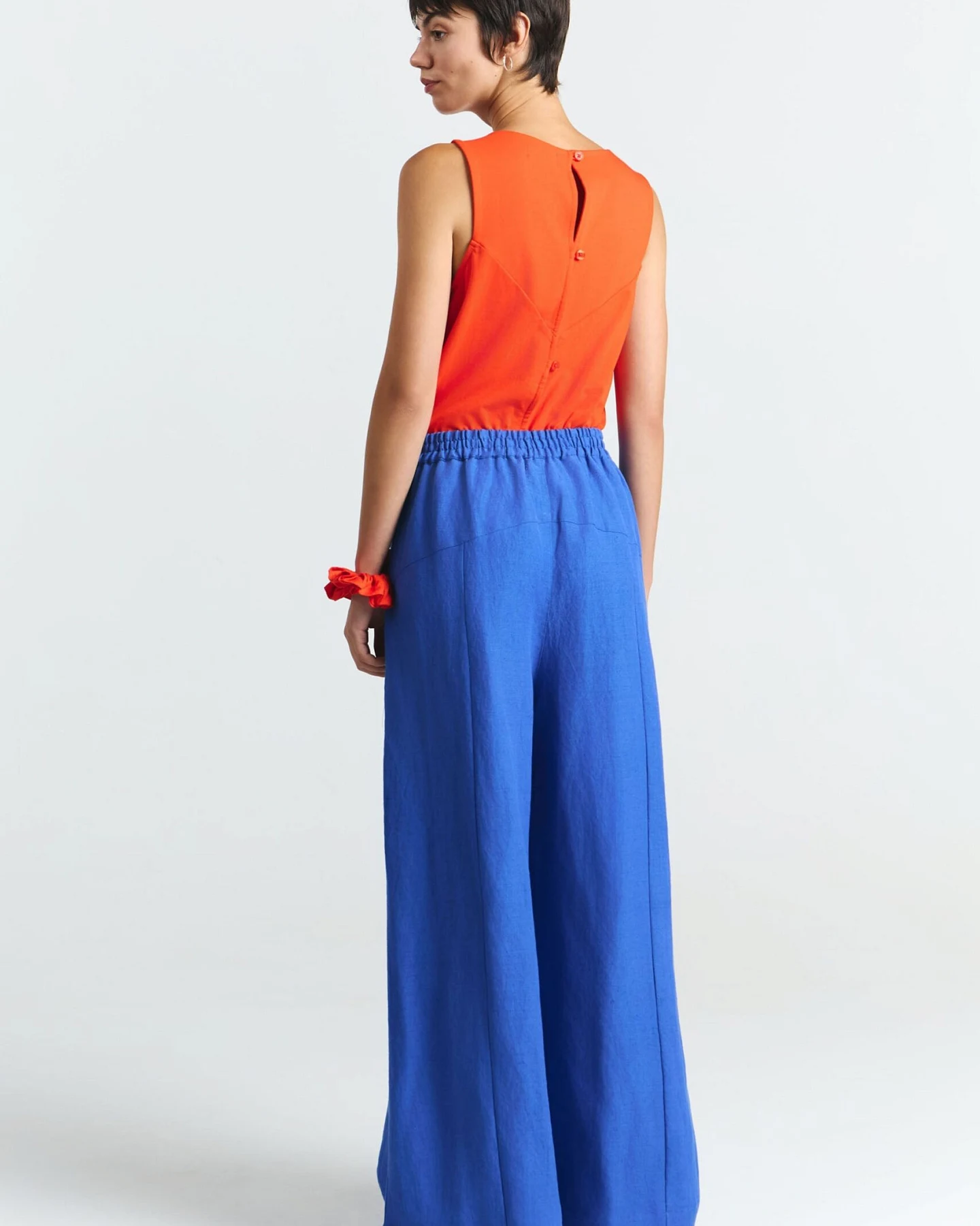 SUITE13LAB Damen vegan Hose Dadu Klein Blau – Ansicht 2