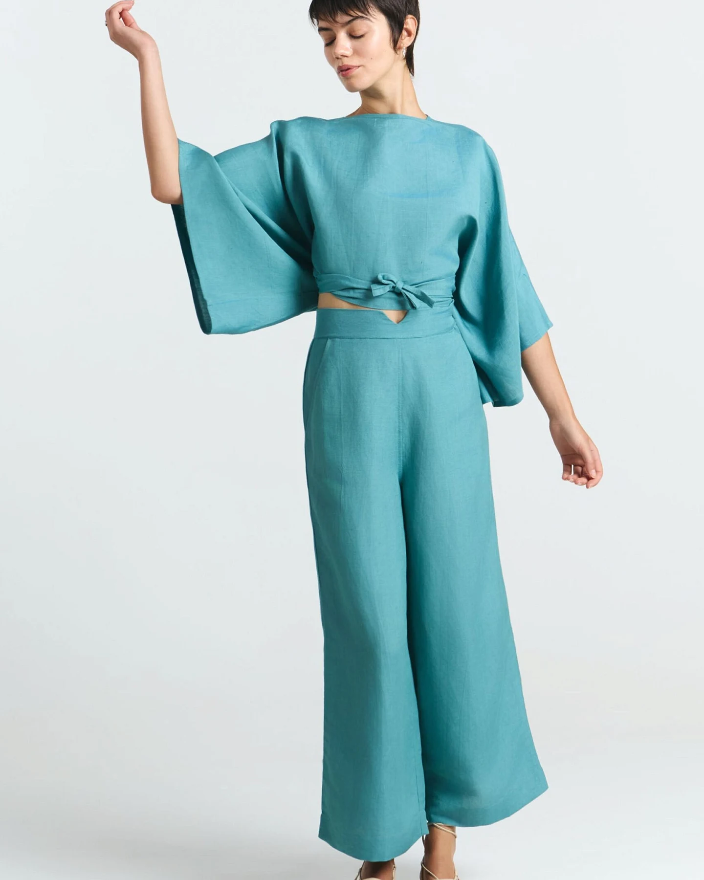 SUITE13LAB Damen vegan Hose Makah Blau – Ansicht 2