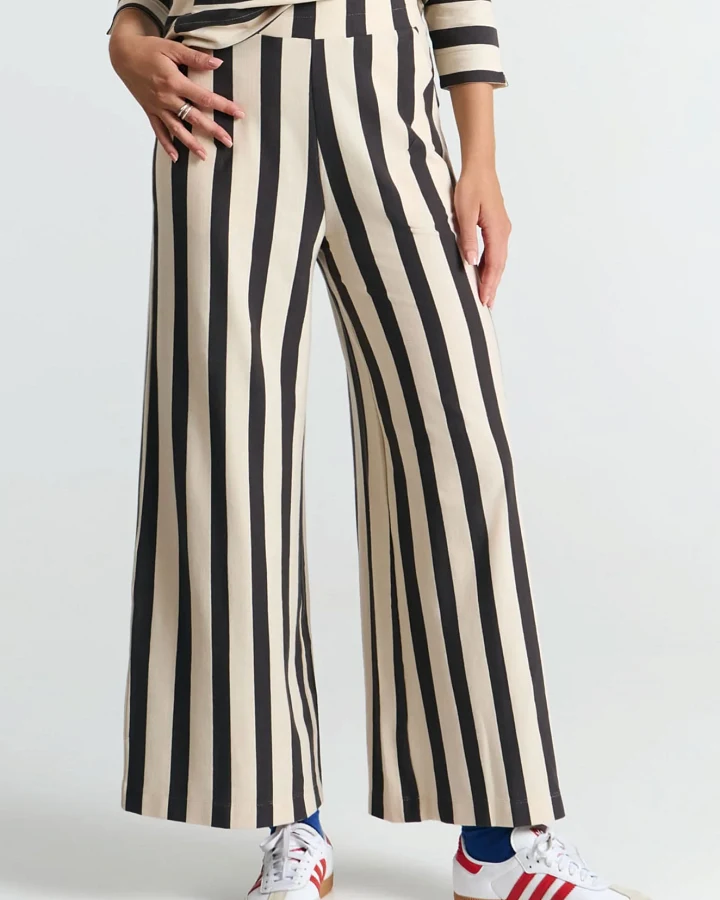 SUITE13LAB Damen vegan Hose Palau Black Stripes