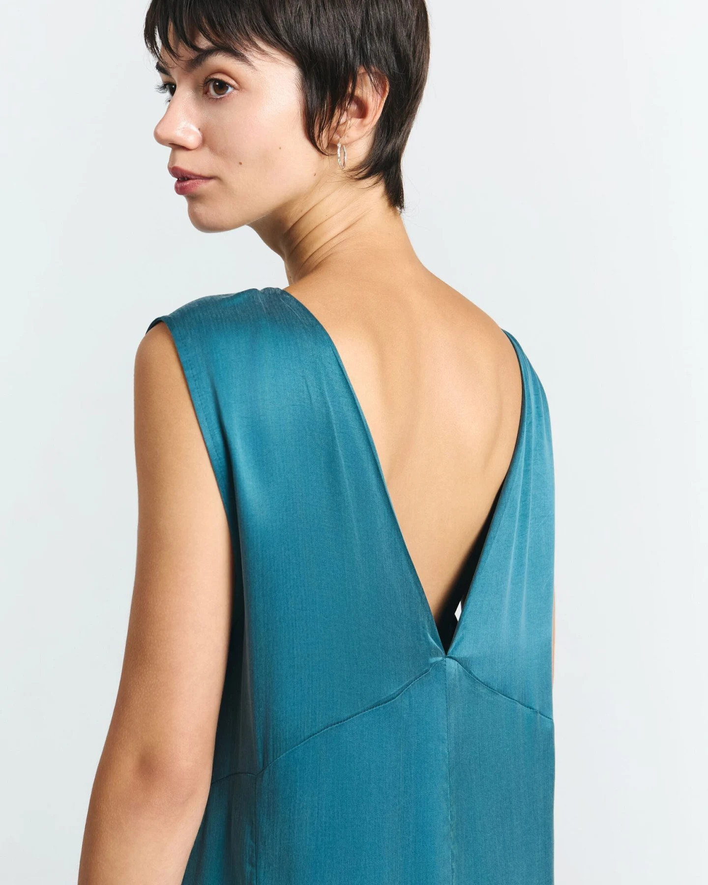 SUITE13LAB Damen vegan Jumpsuit Neiba Tiefgrün – Ansicht 2