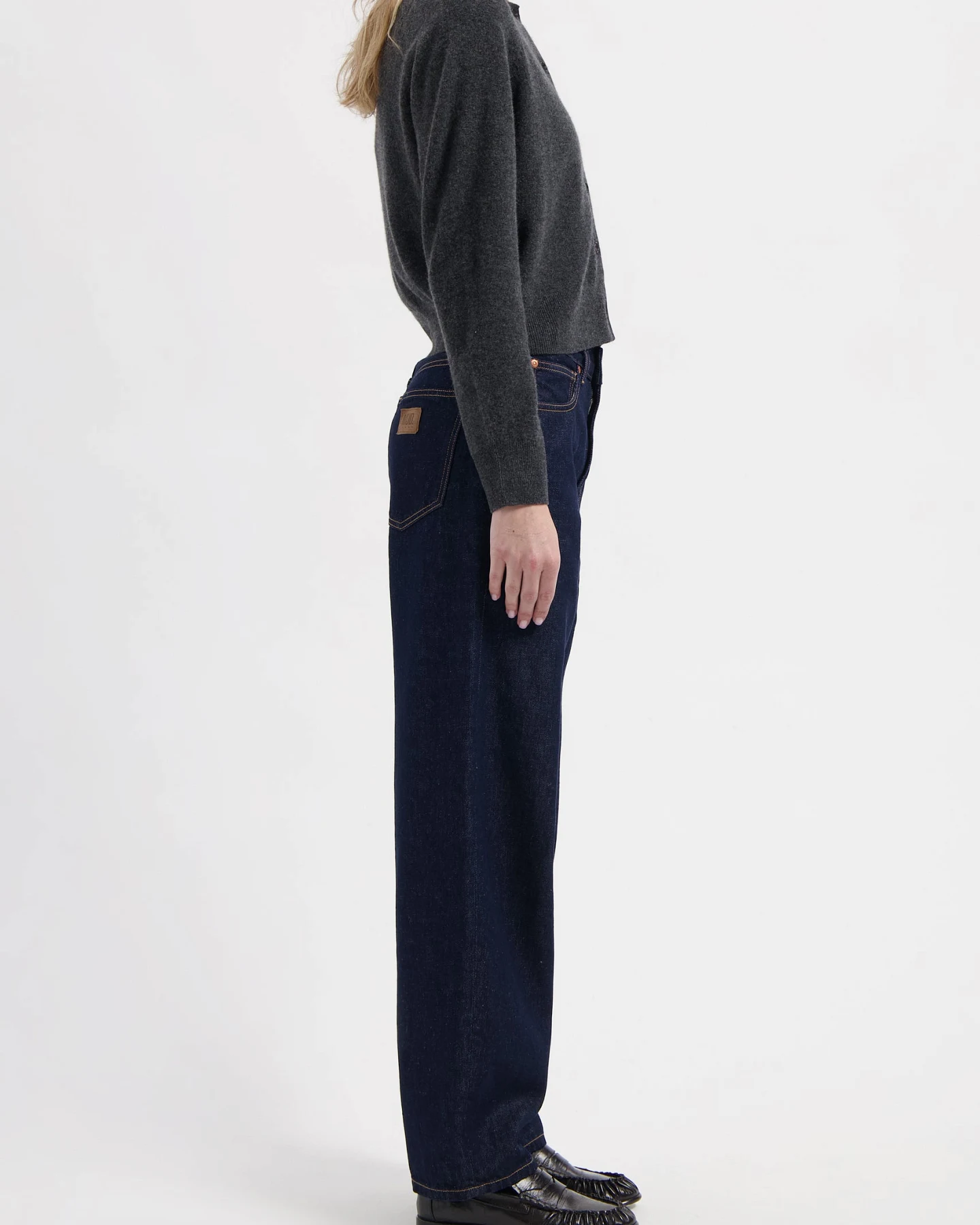 MUD Jeans Damen vegan Jeans High Barrel Brooke Dry Indigo – Ansicht 2