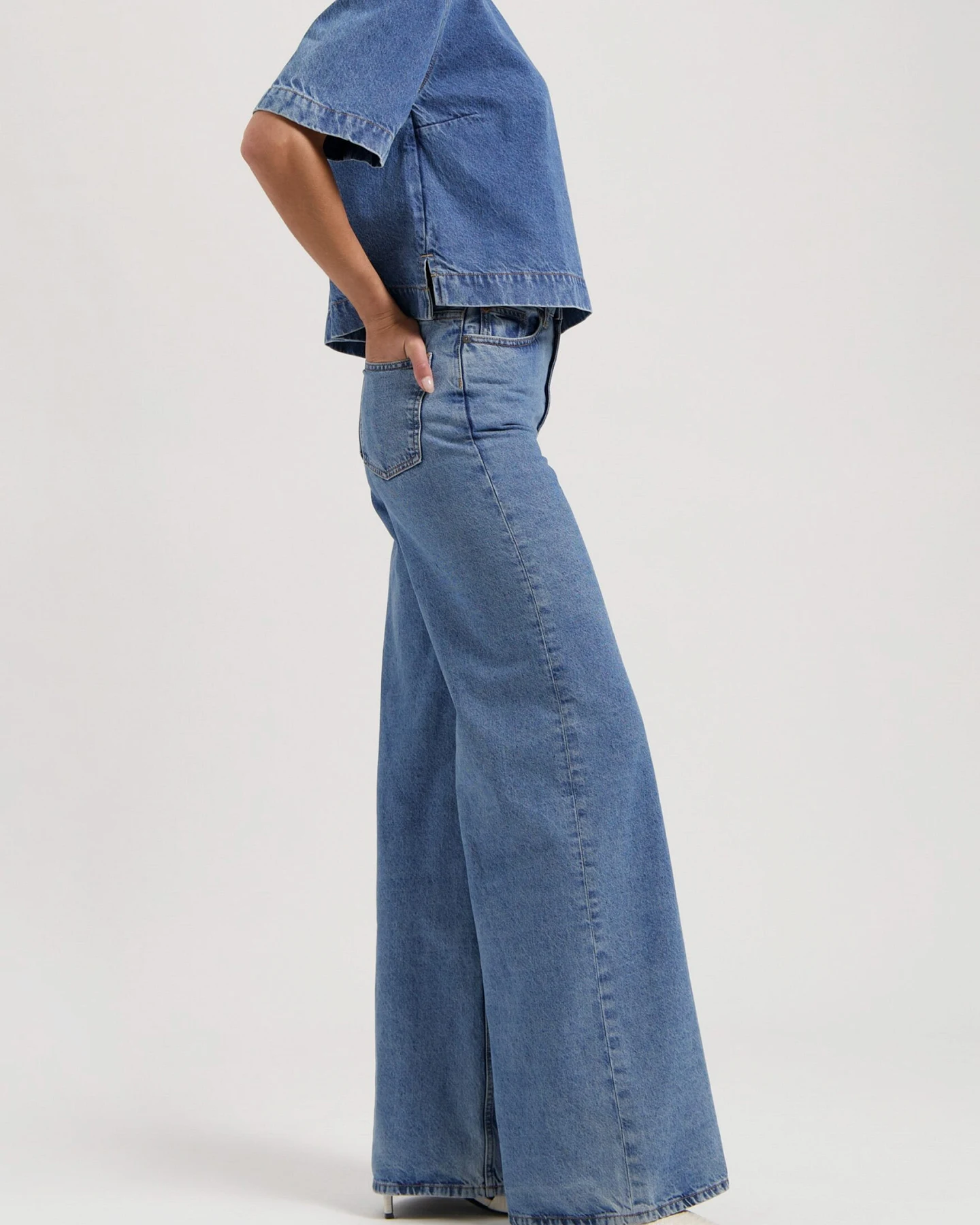 MUD Jeans Damen vegan Jeans High Lose Sara Stone Vintage – Ansicht 2