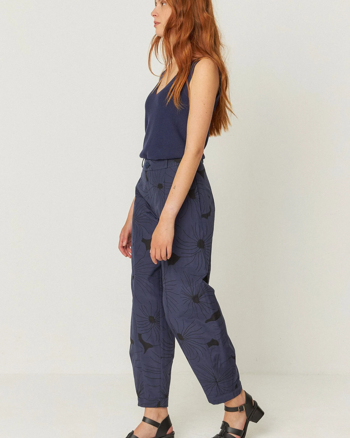 SKFK Damen vegan Hose Jordana Blau – Ansicht 2