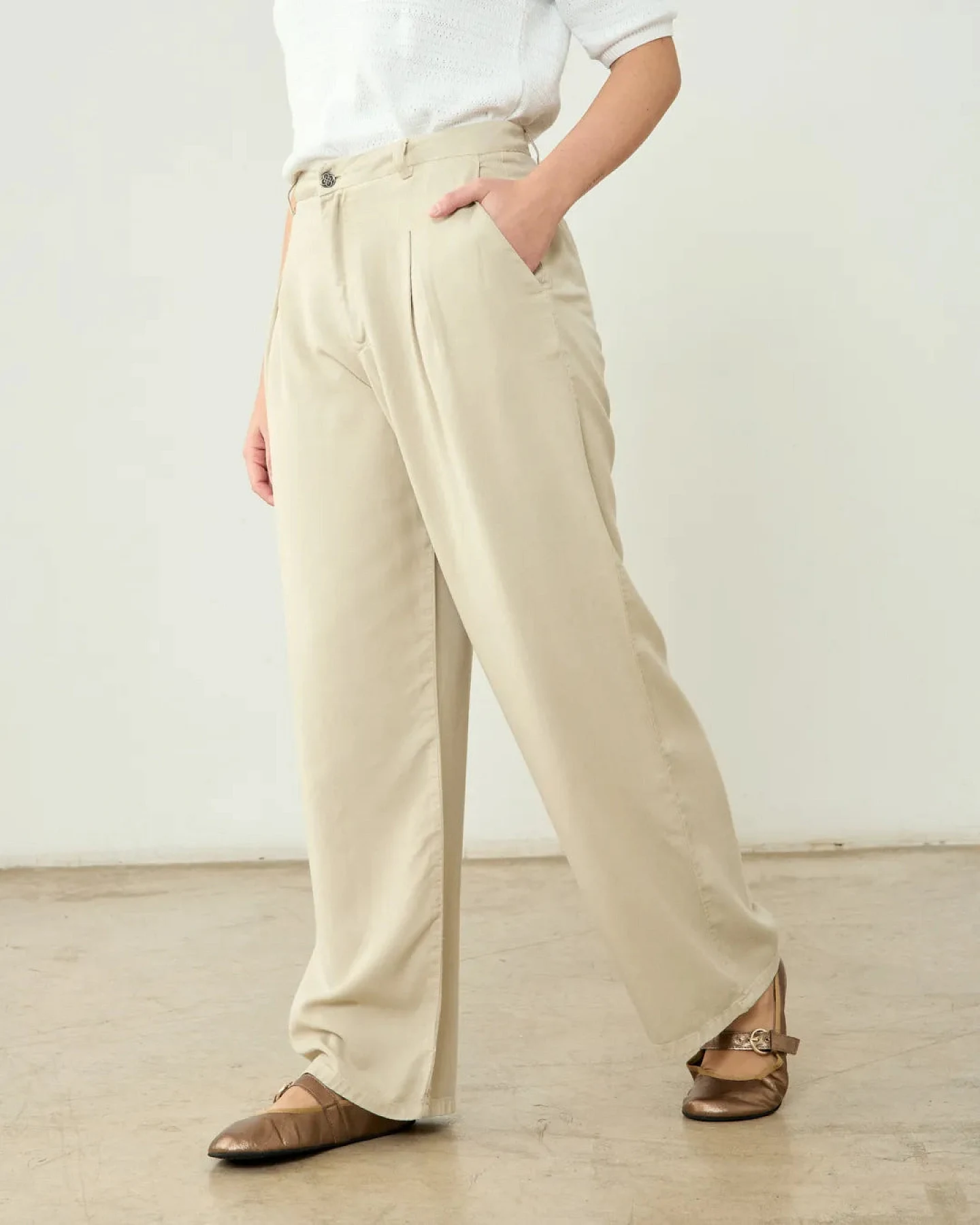 Clotsy Damen vegan Hose Joana Beige – Ansicht 2