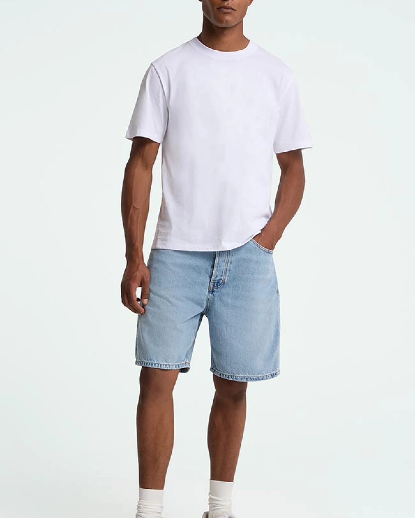 Kings of Indigo Herren vegan Shorts Denim Adelio Blau Reef – Ansicht 2