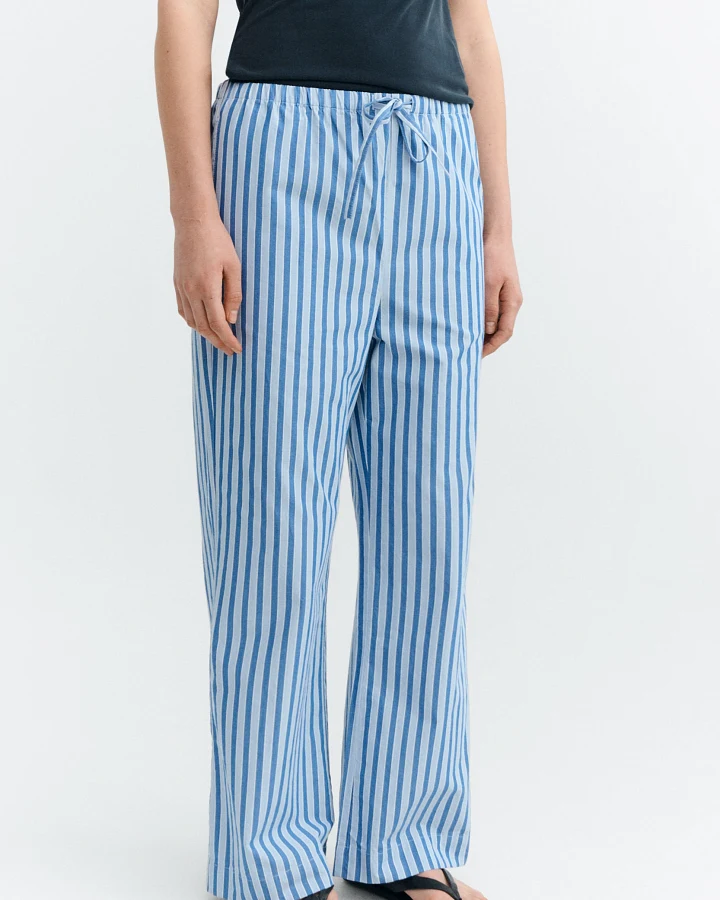 Thinking MU Damen vegan Hose Brigitte Relaxed Gestreift Blau