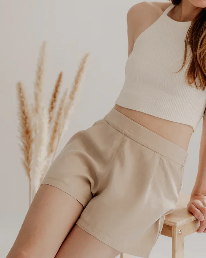 Marenika Damen vegan Kurze Hose Lia Beige
