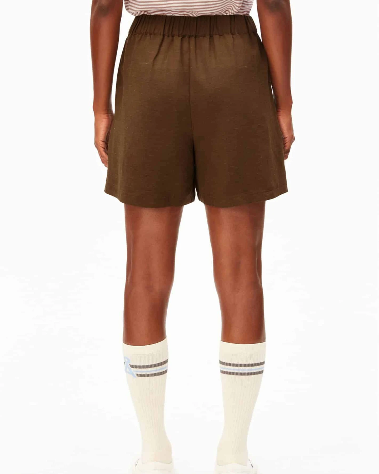 ARMEDANGELS Damen vegan Kurze Hose Anziehen Braun – Ansicht 2