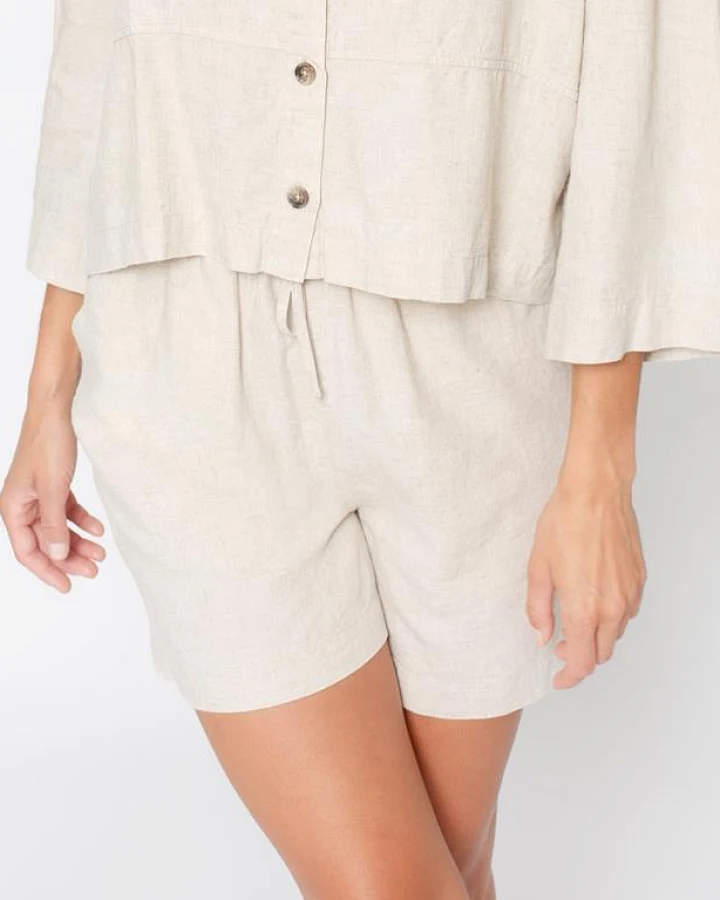Zerum Damen vegan Shorts Lina Natural