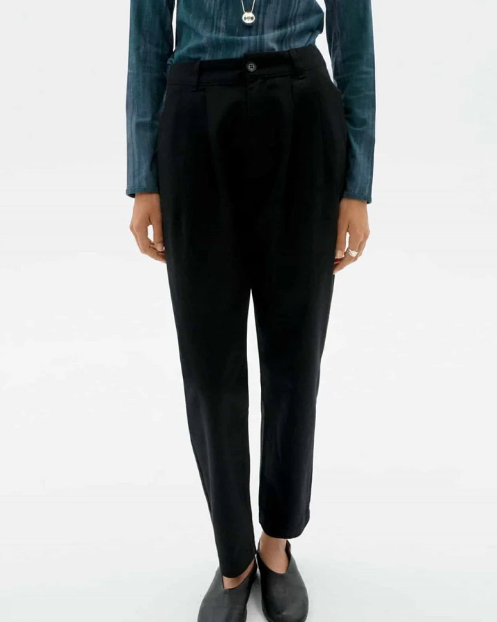 Thinking MU Damen vegan Hose Rina Schwarz