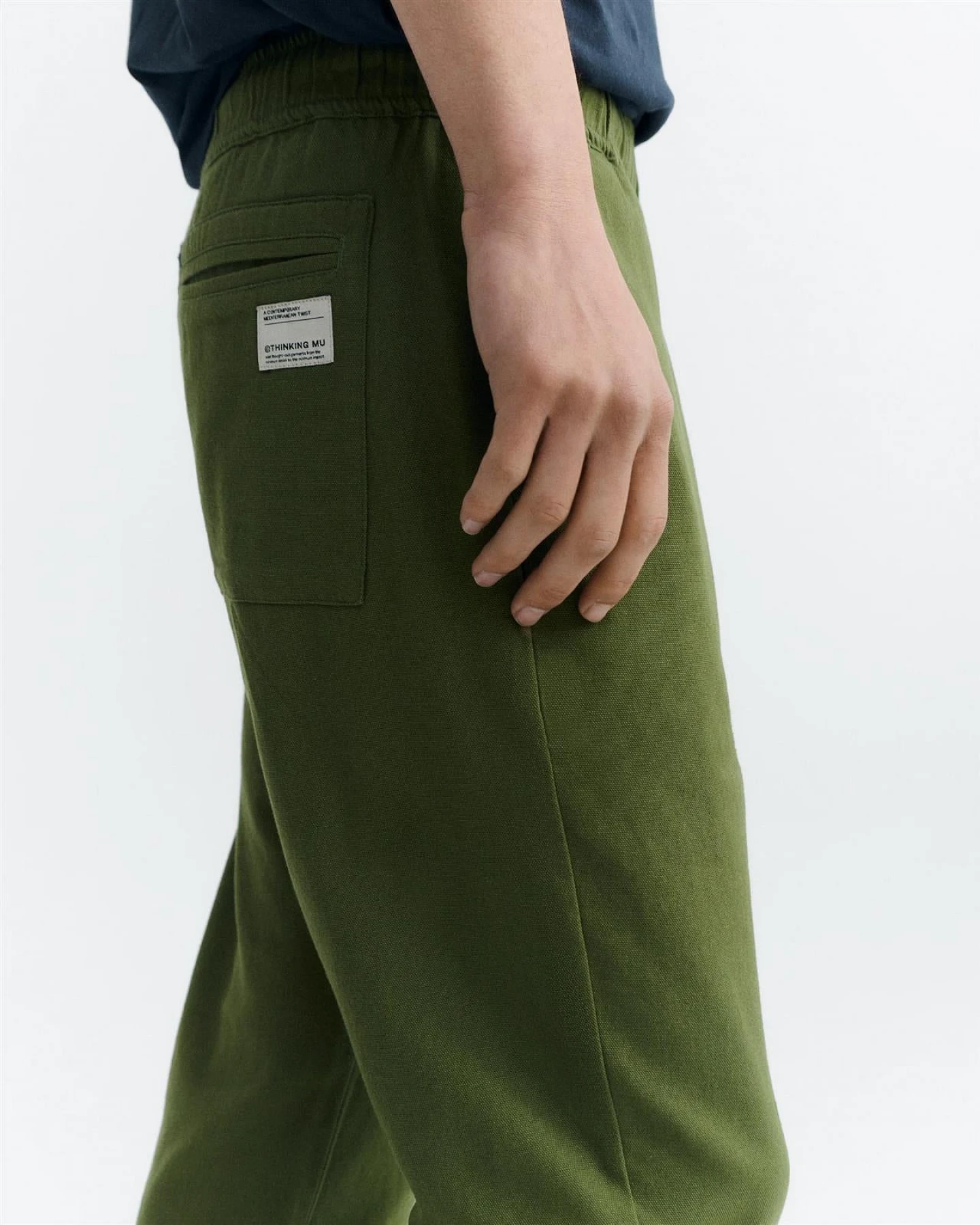 Thinking MU Herren vegan Hose Light Travel Kentia Grün – Ansicht 2