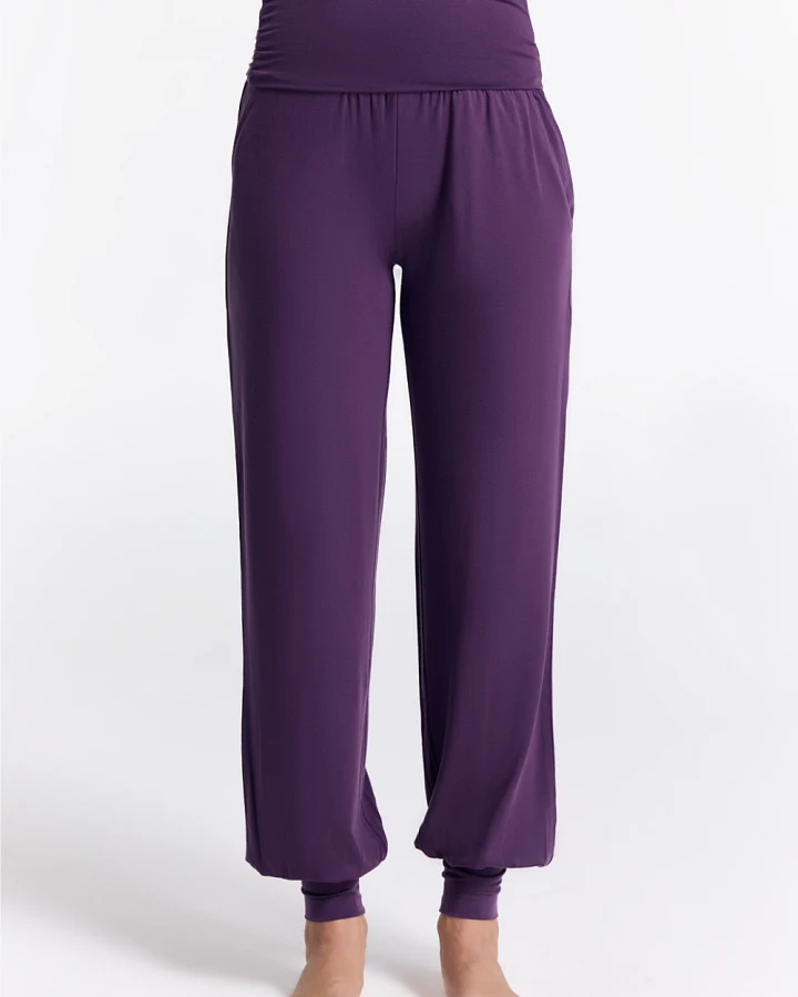 True North Damen vegan Yogahose Weinbeere