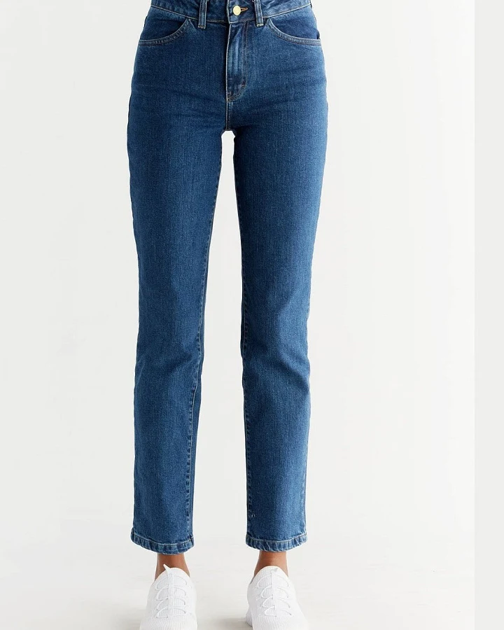 Evermind Damen vegan Jeans Straight Fit Lapis Blau