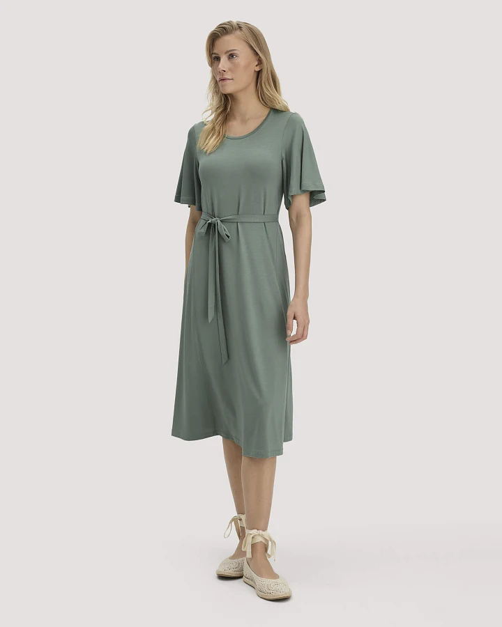 hessnatur Damen Jersey Kleid Kniebedeckend Slim aus TENCEL™ Lyocell - grün - Größe 34
