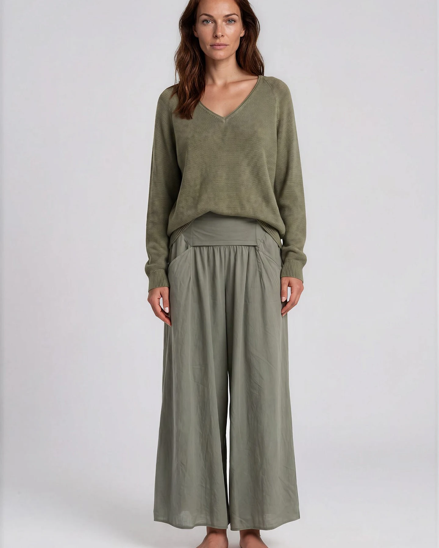 RAVENS VIEW IBIZA Damen vegan Pullover Lana Knit Dust Olive – Ansicht 2