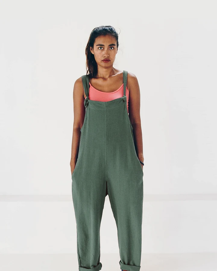 The Driftwood Tales Damen vegan Jumpsuit Smaragdgrün