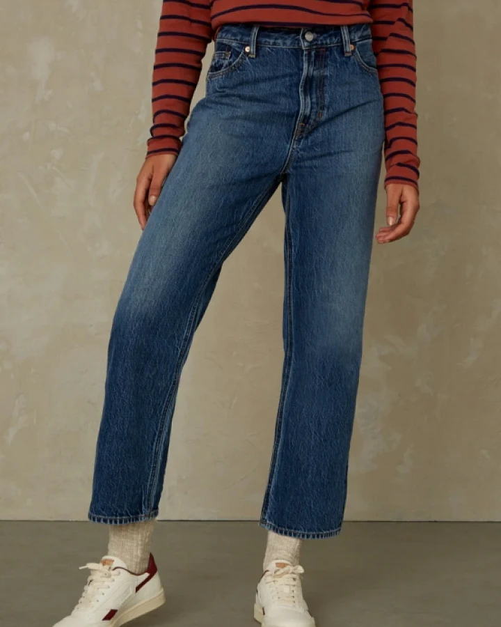 Kings of Indigo Damen vegan Jeans Liora Cropped Clean Washed Blau
