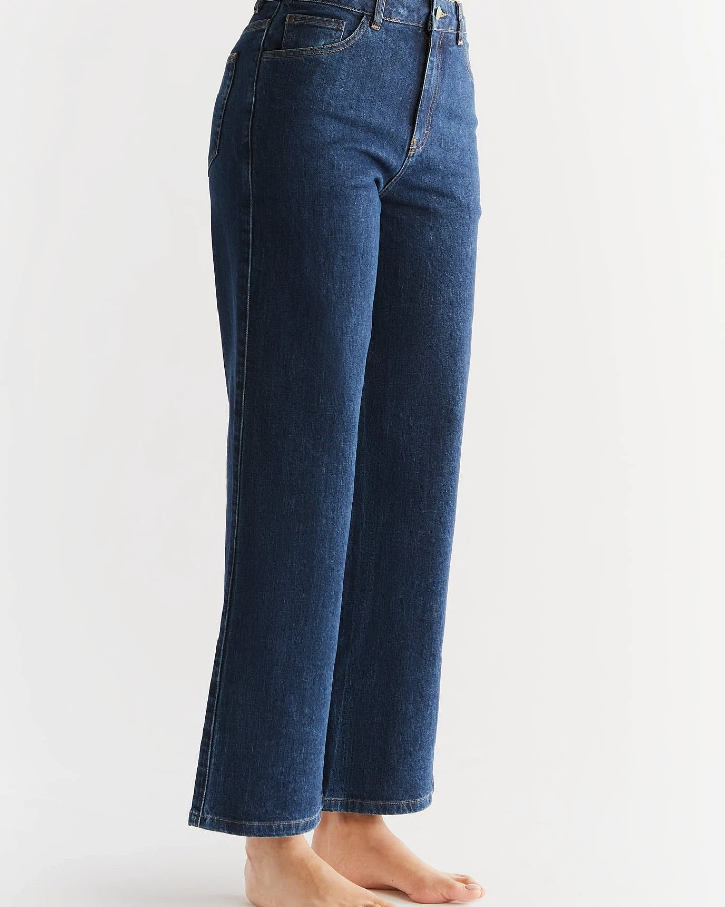 Evermind Damen vegan Jeans Weites Bein Lapis Blau – Ansicht 2