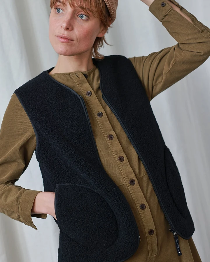 TWOTHIRDS Damen vegan Körperwärmer Latham Schwarz
