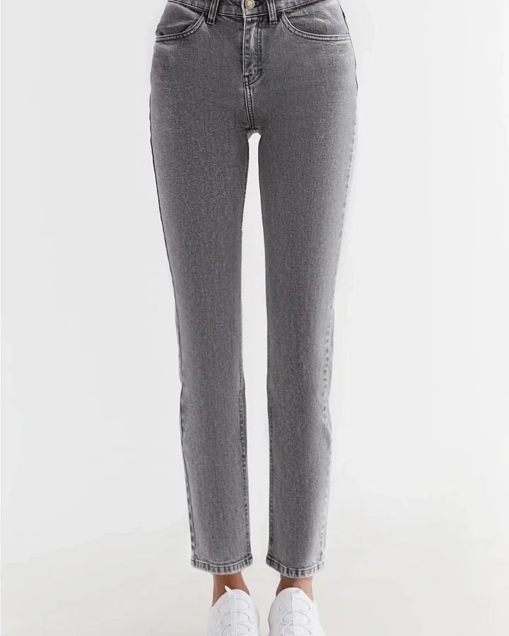 Evermind Damen vegan Jeans Straight Iron Gray