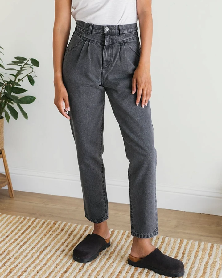 TWOTHIRDS Damen vegan Jeans Kiritibati Dunkelgrau