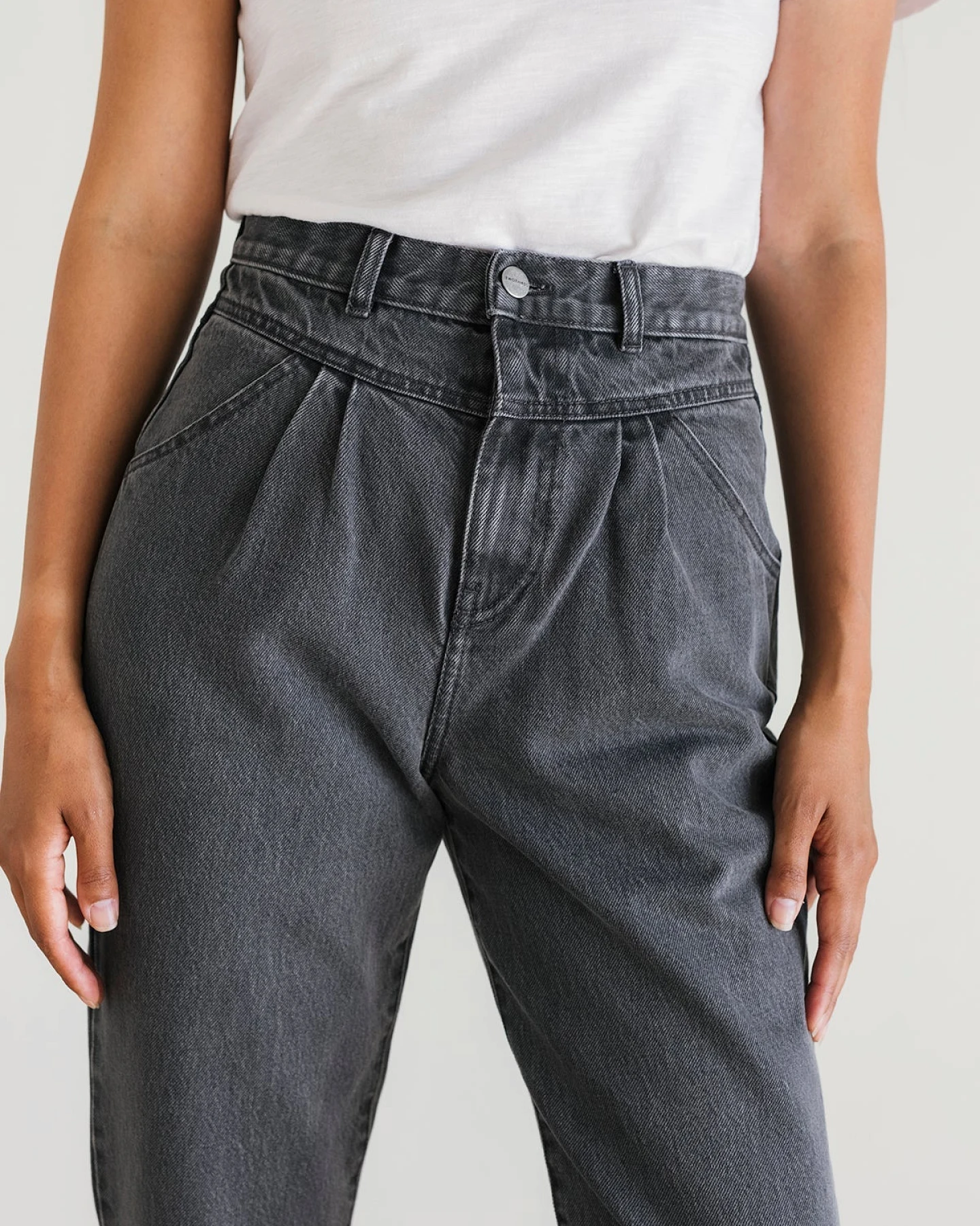 TWOTHIRDS Damen vegan Jeans Kiritibati Dunkelgrau – Ansicht 2