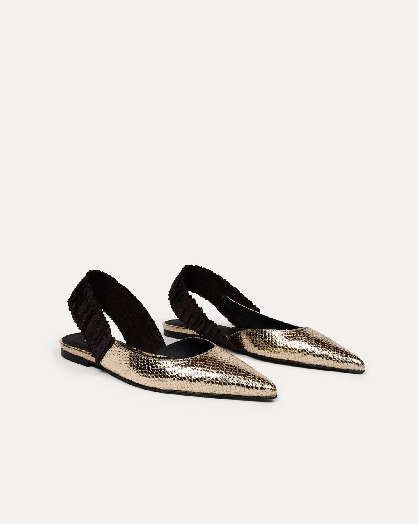 BIKKOU Damen vegan Flats Sonntagsbrunch Gold Python – Ansicht 2
