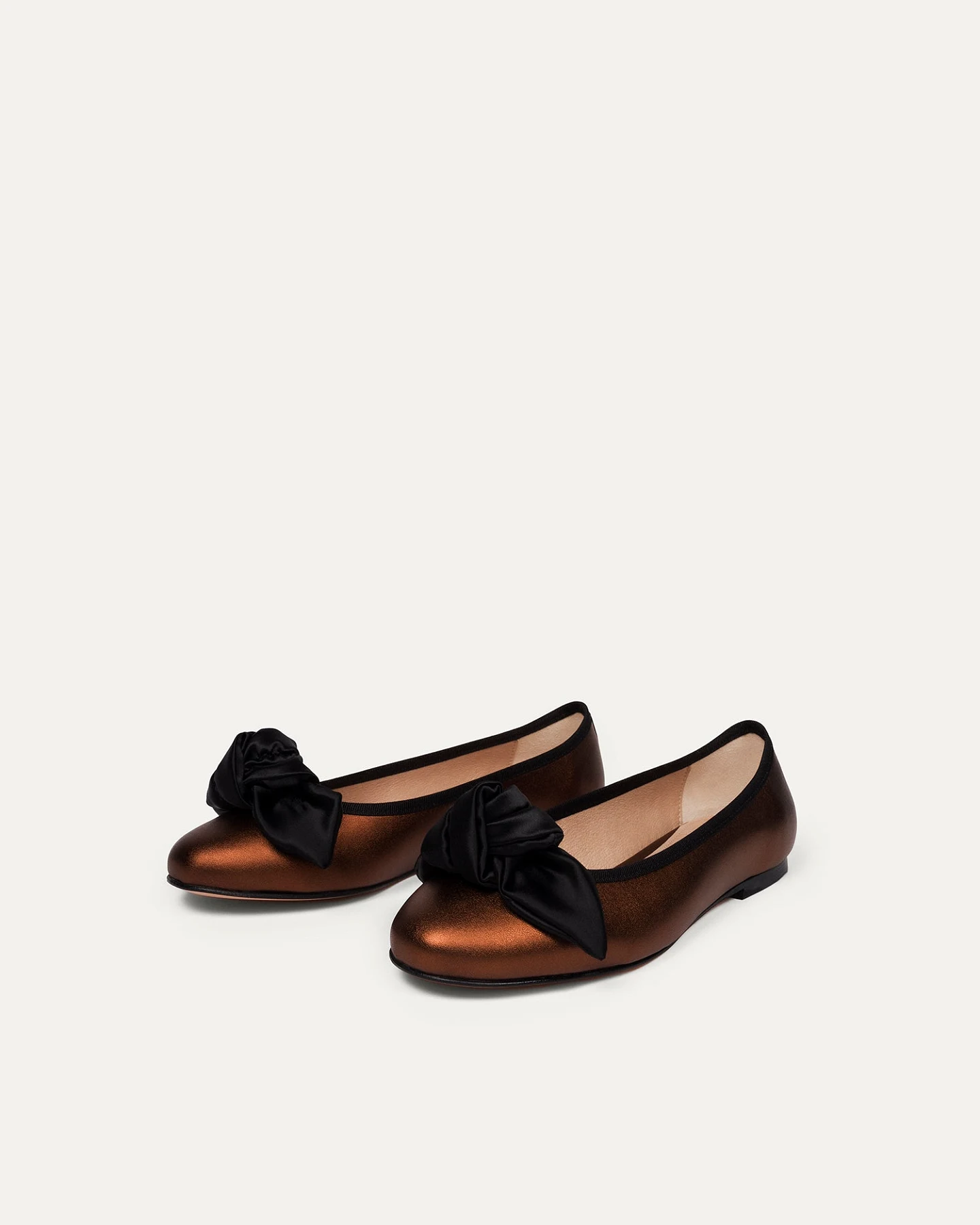 BIKKOU Damen vegan Ballerinas 930am Hearing In Court Bronze – Ansicht 2