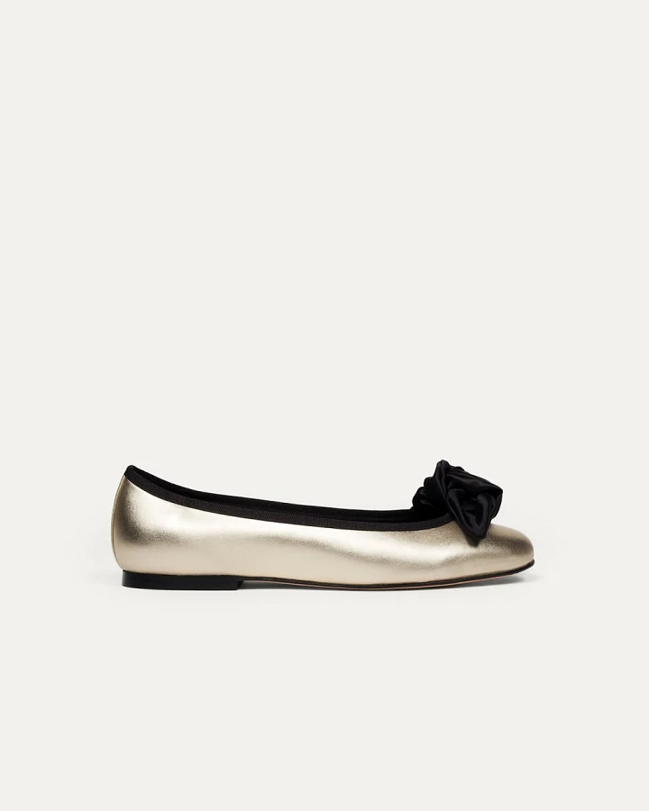 BIKKOU Damen vegan Ballerinas 9:30am Hearing In Court Hellgold