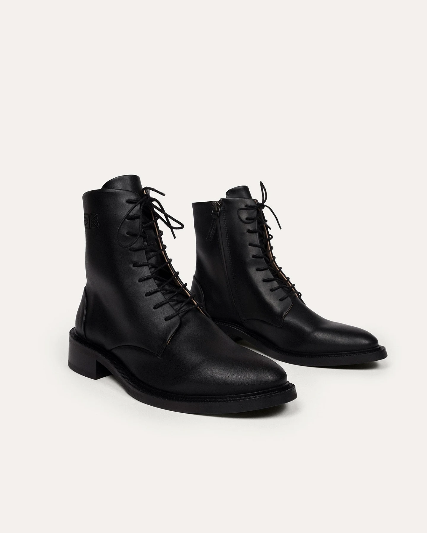 BIKKOU Damen vegan Boots Walk The City Schwarz – Ansicht 2