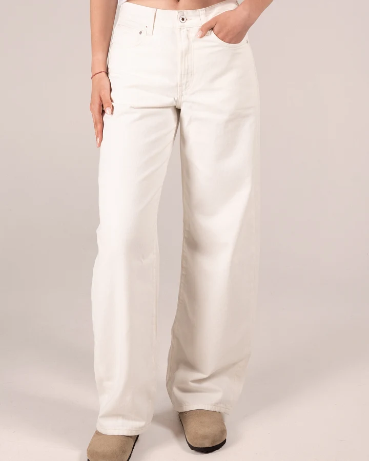 Kuyichi Damen vegan Jeans Lucy Loose Weiß